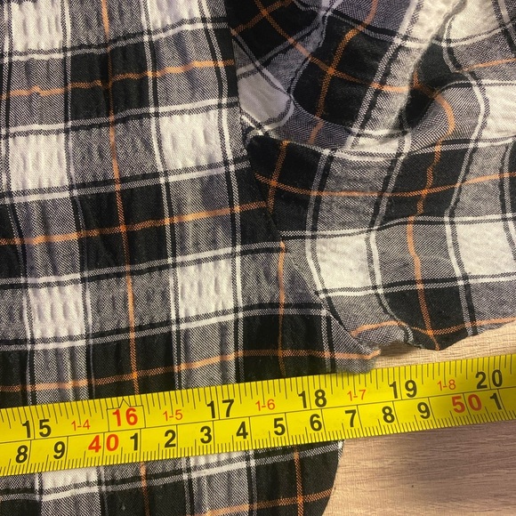 Alice + Olivia Cellie Handkerchief Midi Dress in Shaw Plaid Size SP - Picture 8 of 11